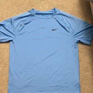 Nike Men's Light Blue Short Sleeve Tee